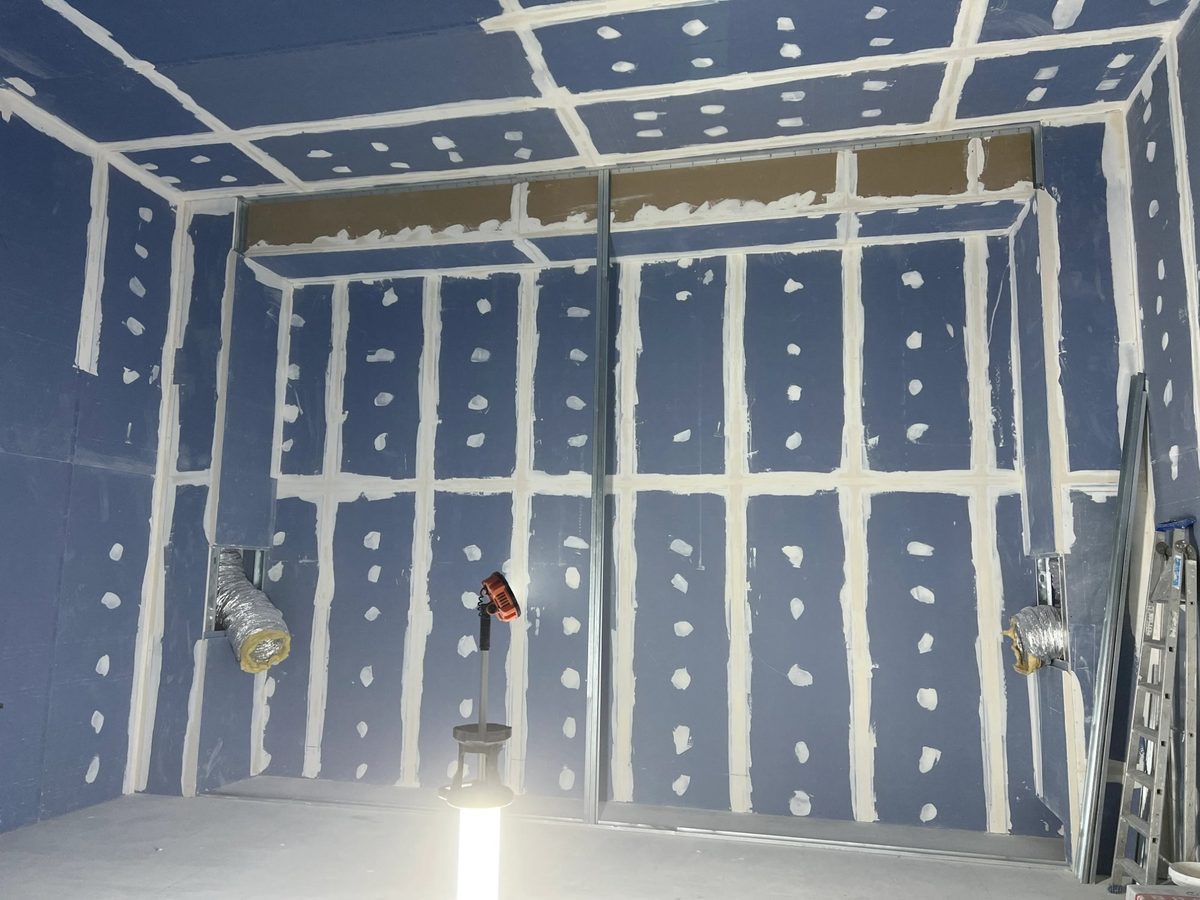 Placo hydrofuge · Joints · Enduit de finition